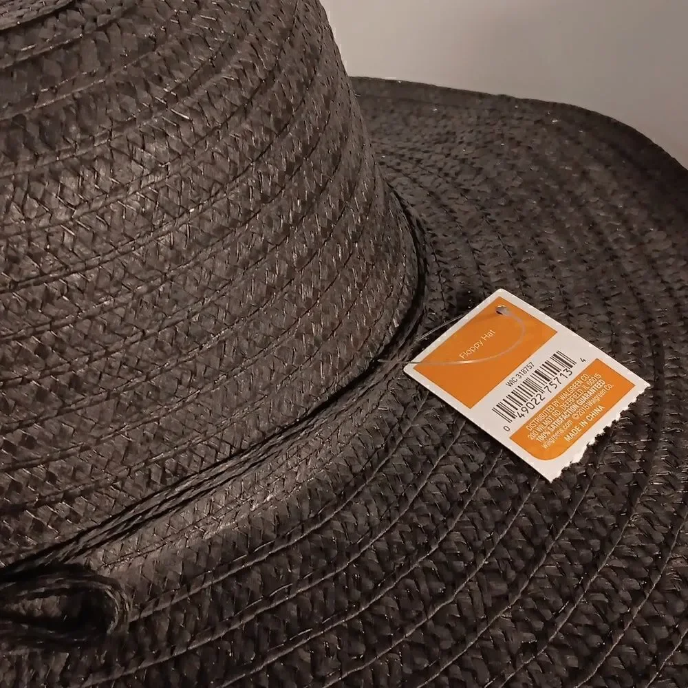 Black Straw Floopy Sun Hat